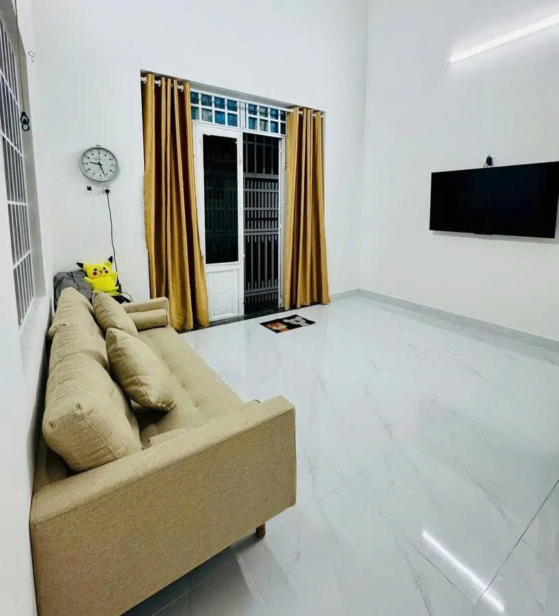 Nhà gác lững kiệt Trường Chinh cách mặt tiền đường đỗ oto 20m oto đỗ ngày đêm sát bến xe Đà Nẵng