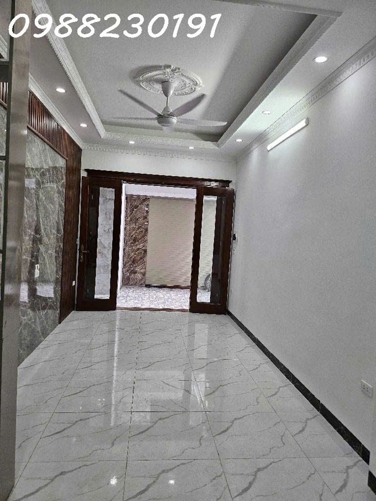 HÀNG HIẾM Bán nhà Nam Dư Hoàng Mai - 5 tầng - lô góc -full nội thất - hướng đông nam - gần ô tô