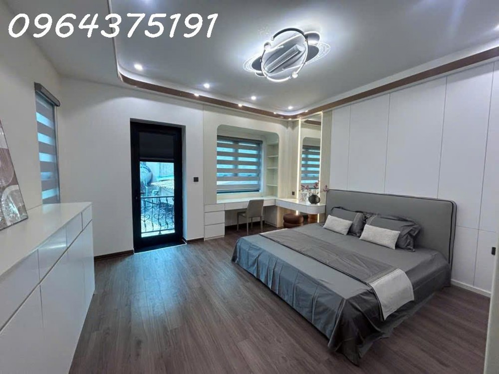 BÁN GẤP Bán nhà Vũ Xuân Thiều - 38m2 - 6 tầng - xây mới - gần ô tô tránh nhú 7 tỷ