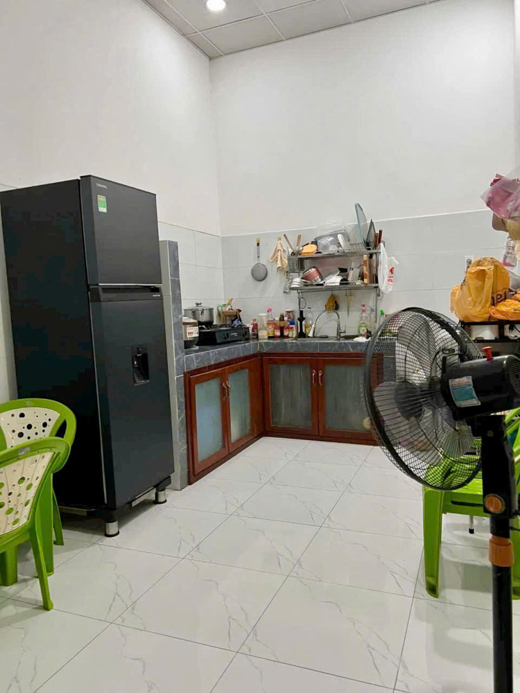 BÁN NHÀ CẤP 4 + KHO XƯỞNG 500M  NHỊ BÌNH  HÓC MÔN ĐƯỜNG XE TẢI SHR GẦN Q12