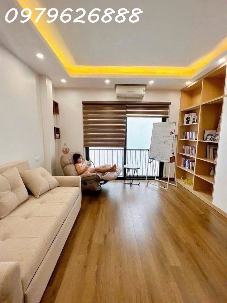 NHÀ MỚI – Ở NGAY – TRUNG TÂM CẦU GIẤY - 31x5 T - GIÁ CHỈ 9.1 TỶ
