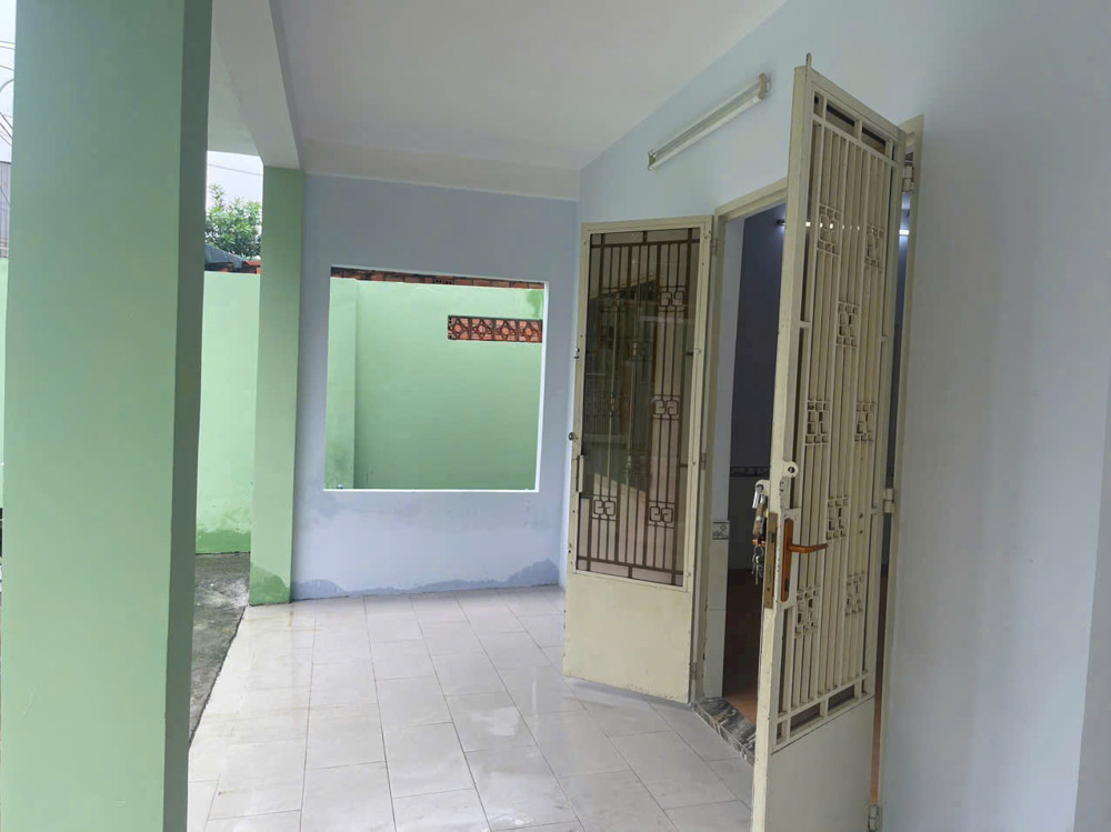Bán Đất Tặng Nhà Cấp 4 Căn Hẻm 1 Sẹc 609 Quốc Lộ 13 - Hiệp Bình Phước - Thành Phố Thủ Đức