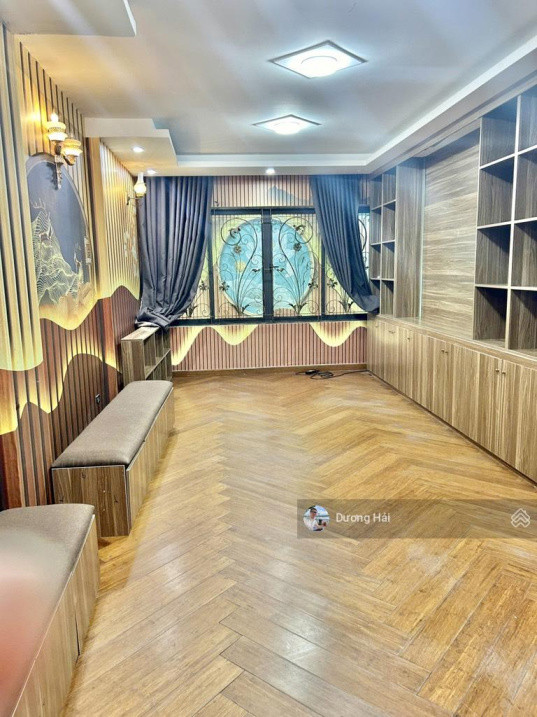 Bán nhà Mặt phố Nghĩa Tân - Cầu Giấy - DT 100m * MT 6m - Vỉa Hè KDVP Ô tô dừng đỗ Sầm uất