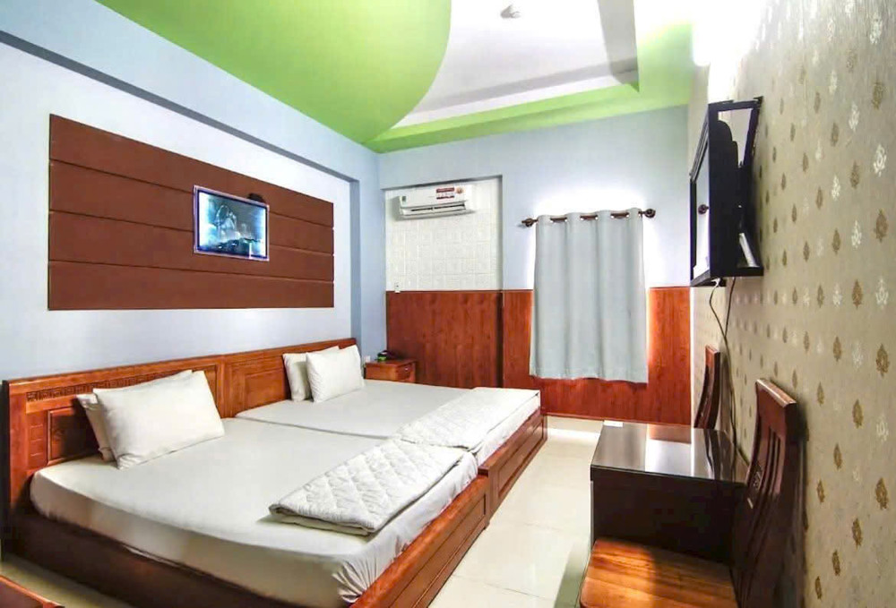 TÒA NHÀ CHDV (8x28) GỒM 43P ĐƯỜNG 8M NGUYỄN THỊ ĐẶNG, Q.12