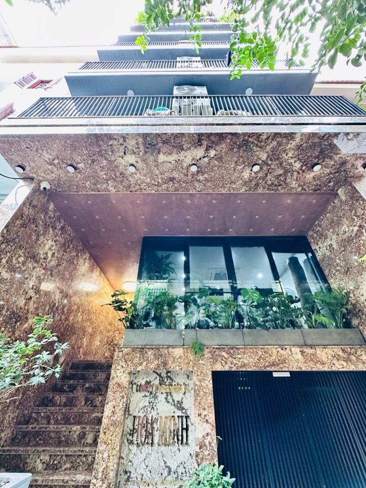 PHỐ NGHĨA ĐÔ- CÓ HOÀN CÔNG-CĂN HỘ DÒNG TIỀN – 2 MẶT NGÕ Ô TÔ. DT 82M2, MT 6M.XÂY 8 NỔI,1 HẦM