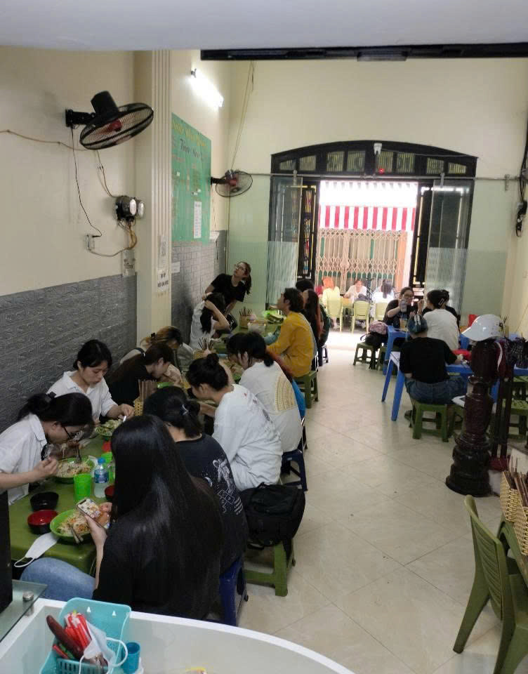 CHÍNH CHỦ SANG NHƯỢNG QUÁN ĂN - 165 LƯƠNG THẾ VINH, PHƯỜNG THANH XUÂN