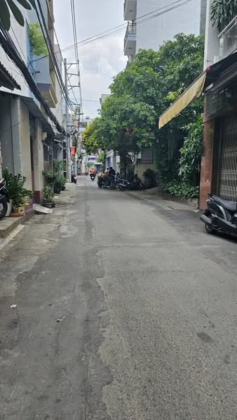 Nhà Siêu Phẩm Lạc Long Quân Quận Tân Bình Phường 9 Cũ