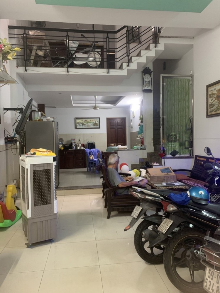 Bán nhà Khu Sơn Kỳ, Tân Phú - DT 90m2, Ngang 5m, 3T - Hẻm 5m xe tải thông