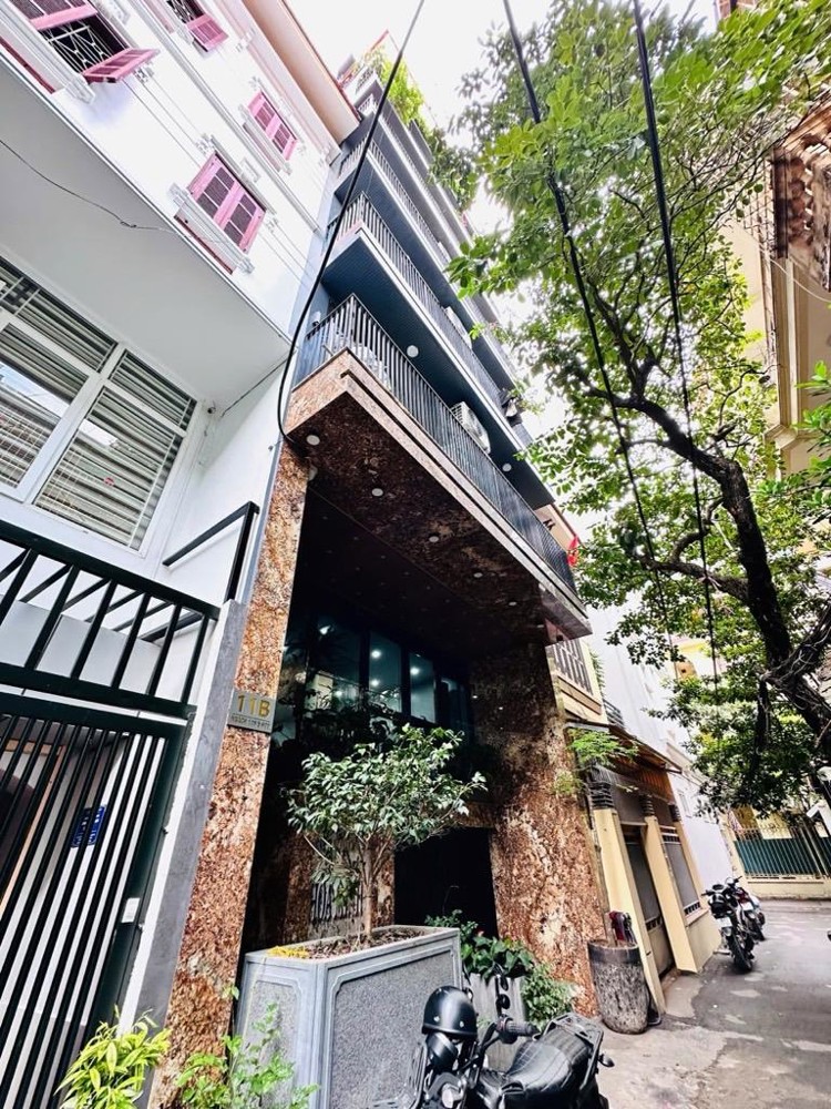 Bán tòa căn hộ dịch vụ Phú Đô, 45m2, 10 phòng, thu 40tr/tháng