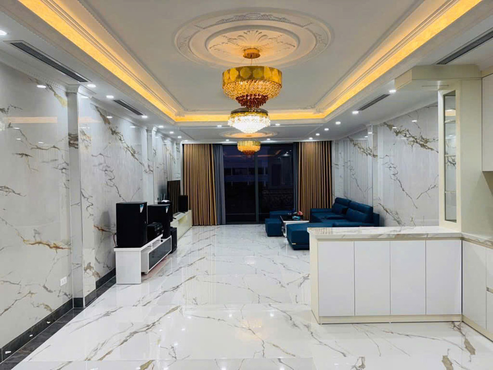 BÁN NHÀ GIA QUẤT LONG BIÊN, NGÕ NÔNG, MỚI ĐẸP, GẦN OTO, 50M NHỈNH 8 TỶ