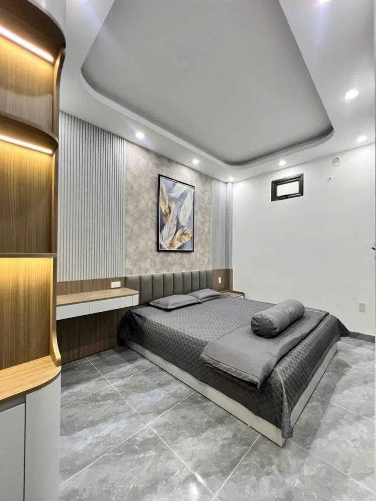 BÁN NHÀ NGỌC THUỴ LONG BIÊN, ĐẸP LONG LANH, FULL NỘI THẤT-NGÕ NÔNG, 45M NHỈNH 8 TỶ