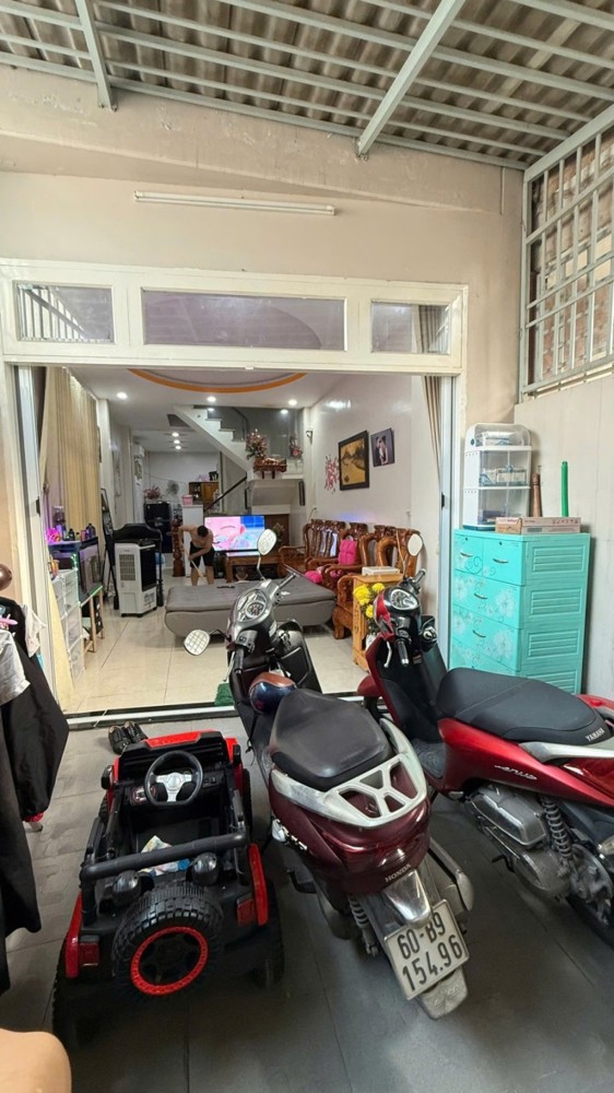 Bán nhà đường Số 2, P. Tăng Nhơn Phú B, Thủ Đức, TP HCM,  DT 60m2, 2 tầng, 2PN. Sổ hồng riêng, giá