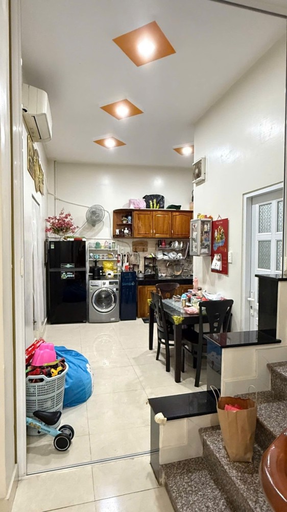 Bán nhà đường Số 2, P. Tăng Nhơn Phú B, Thủ Đức, TP HCM,  DT 60m2, 2 tầng, 2PN. Sổ hồng riêng, giá