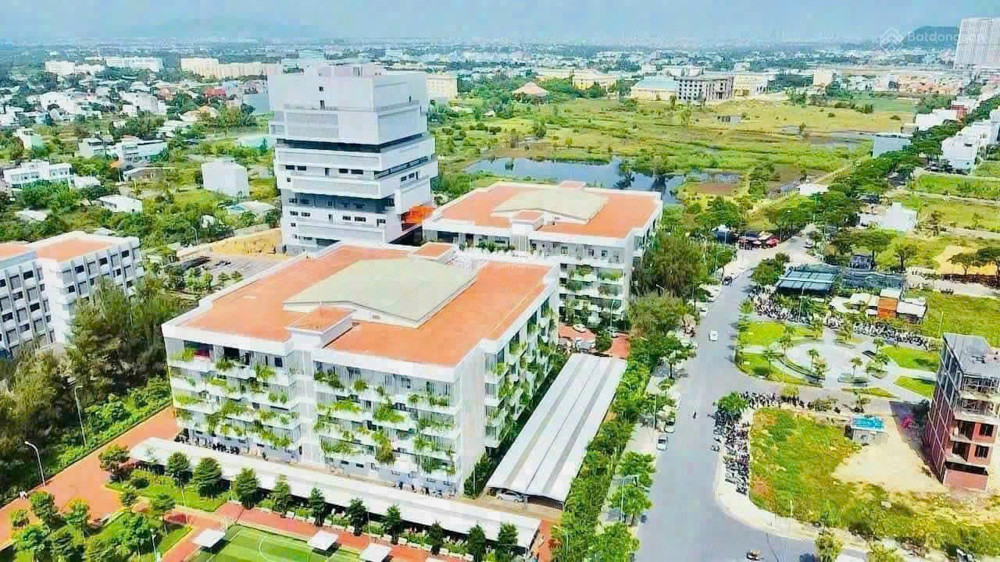 Bán Lô đất 2 mặt tiền 8x18m. Diện tích 140,4m2 ngay Đại học FPT Đà Nẵng, 140,4 m2