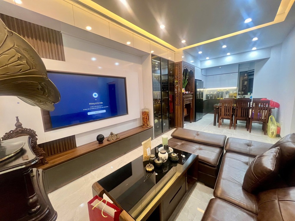 💥Siêu đẹp chung cư 198 Nguyễn Tuân, 90m 3PN, Nội thất 5 sao, chỉ 8.6 tỷ💥