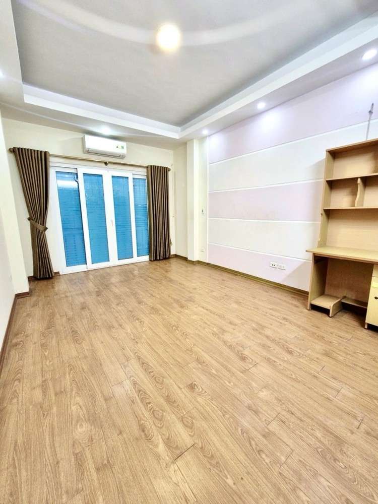 HÀNG HIẾM CÒN SÓT LẠI-NHÀ ĐẸP Ở NGAY-ĐẦY ĐỦ CÔNG NĂNG – GIÁ HỢP LÝ_5 TẦNG – 30/35M2-7,9 TỶ