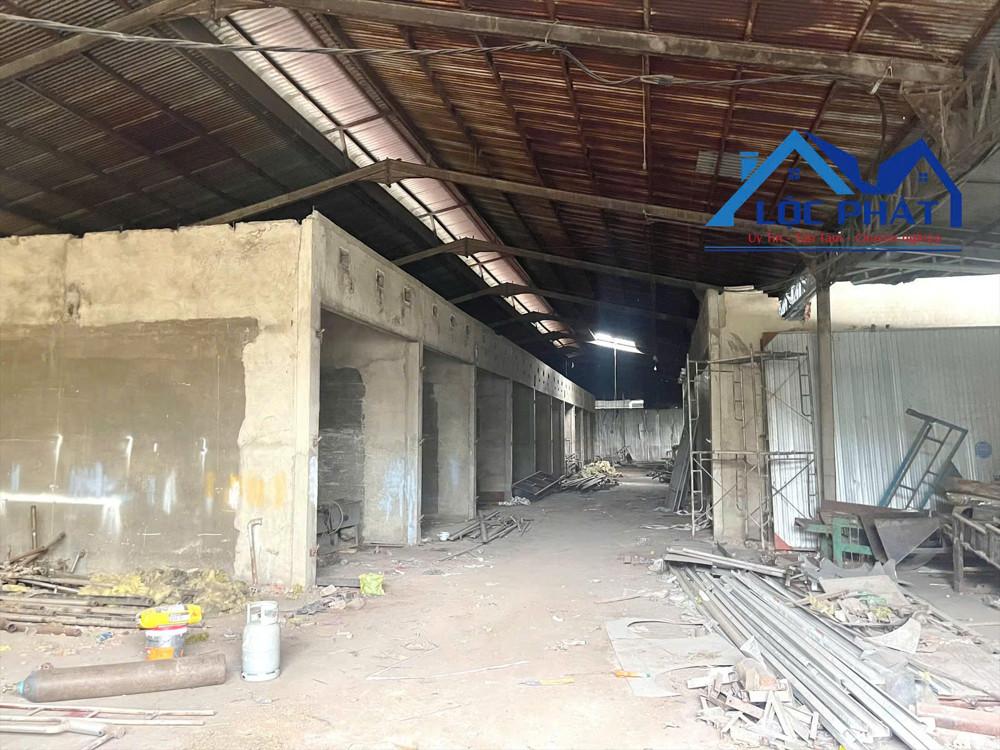 Cho thuê xưởng 1400m2 p Tân Hòa, Tp Biên Hòa, Đồng Nai giá 40tr 250kva