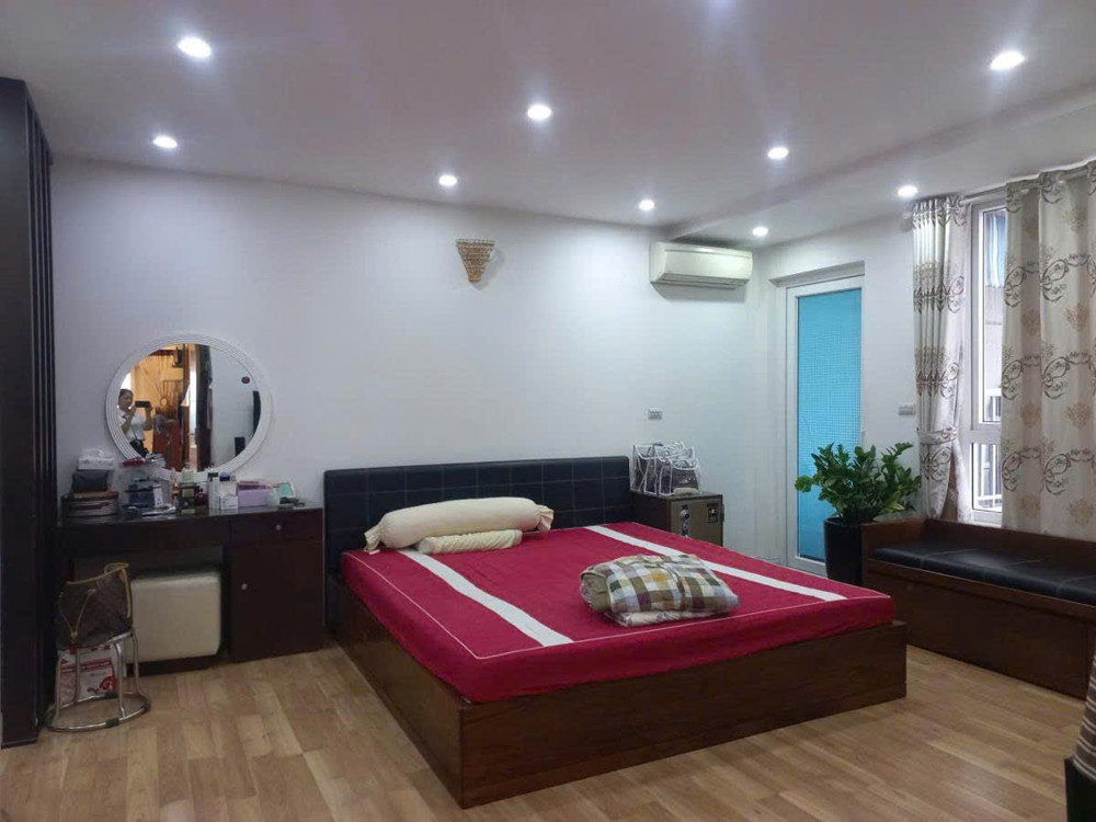 💥N07 Thành Thái 148m, 4PN 3WC, Nội thất đẹp, gần công viên Cầu Giấy, 13.5 tỷ💥