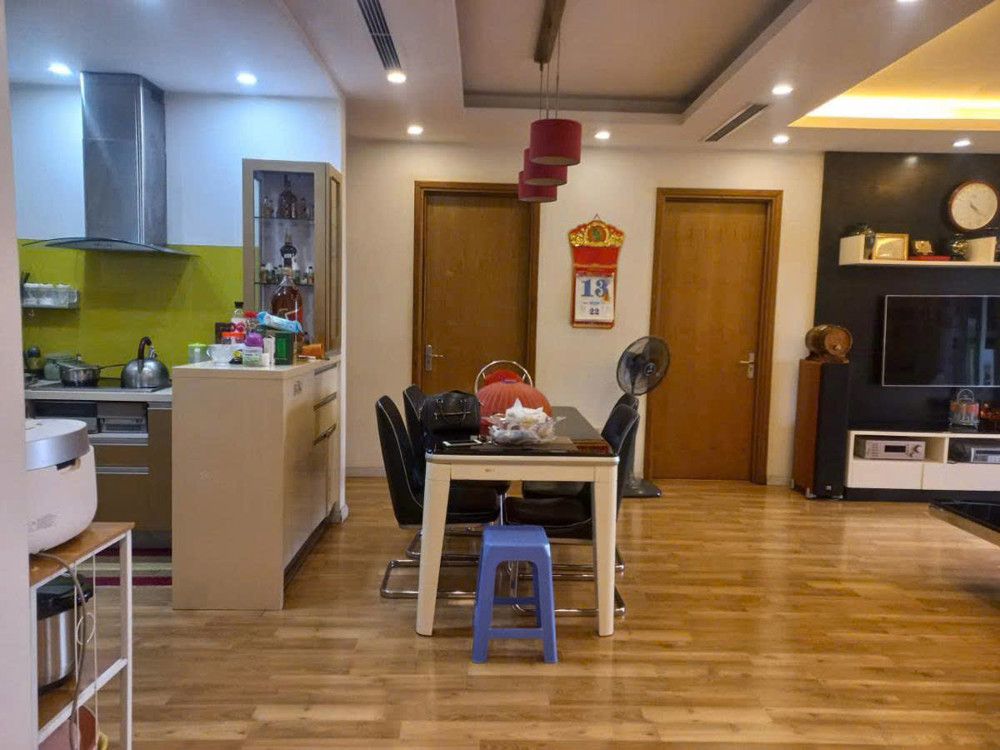 💥N07 Thành Thái 148m, 4PN 3WC, Nội thất đẹp, gần công viên Cầu Giấy, 13.5 tỷ💥
