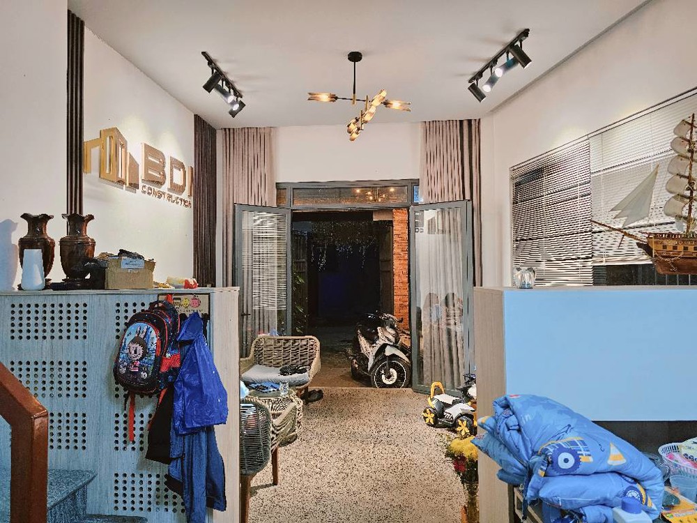 BÁN NHÀ TÔ NGỌC VÂN, TAM BÌNH NỞ HẬU, 81M2, 3 TẨNG, CHỈ NHẸ 7 TỶ TL
