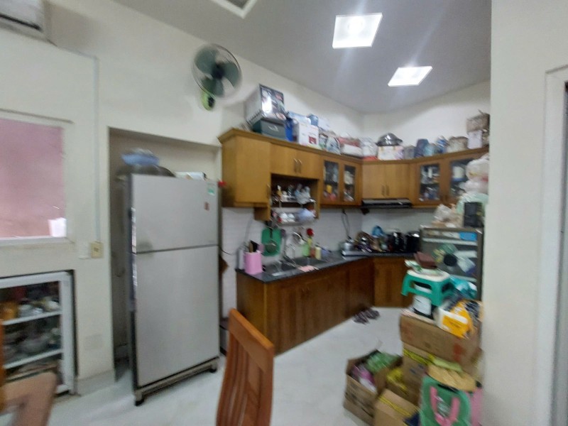 Bán nhà Quận 9, Tăng Nhơn Phú A, đường 339: 80m2, 3 tầng, 4PN, SH, 7.39 tỷ