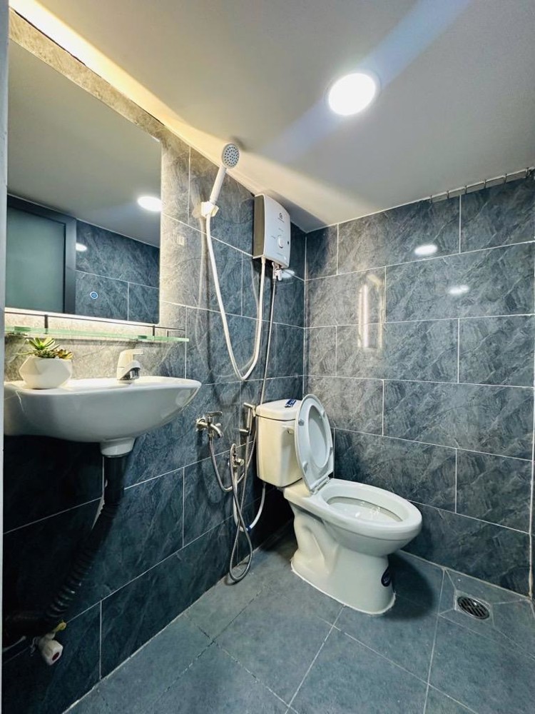 Bán nhà Lê Văn Thọ, 6.1 x 21m,3 tầng,18pn,18wc,15.9 tỷ,TL