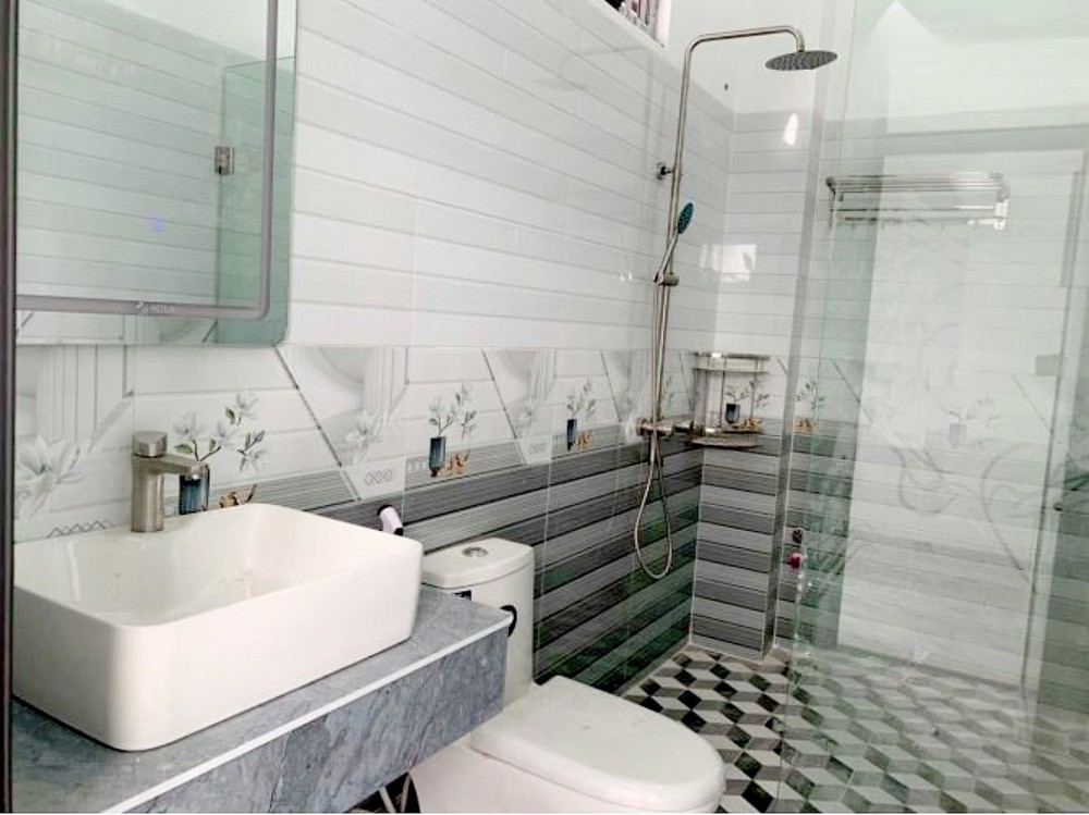 BÁN 2 CĂN NHÀ MỚI THIẾT KẾ HIỆN ĐẠI 3 TẦNG HẺM Ô TÔ ĐƯỜNG GÒ CÂY SUNG P.TÂY NHA TRANG