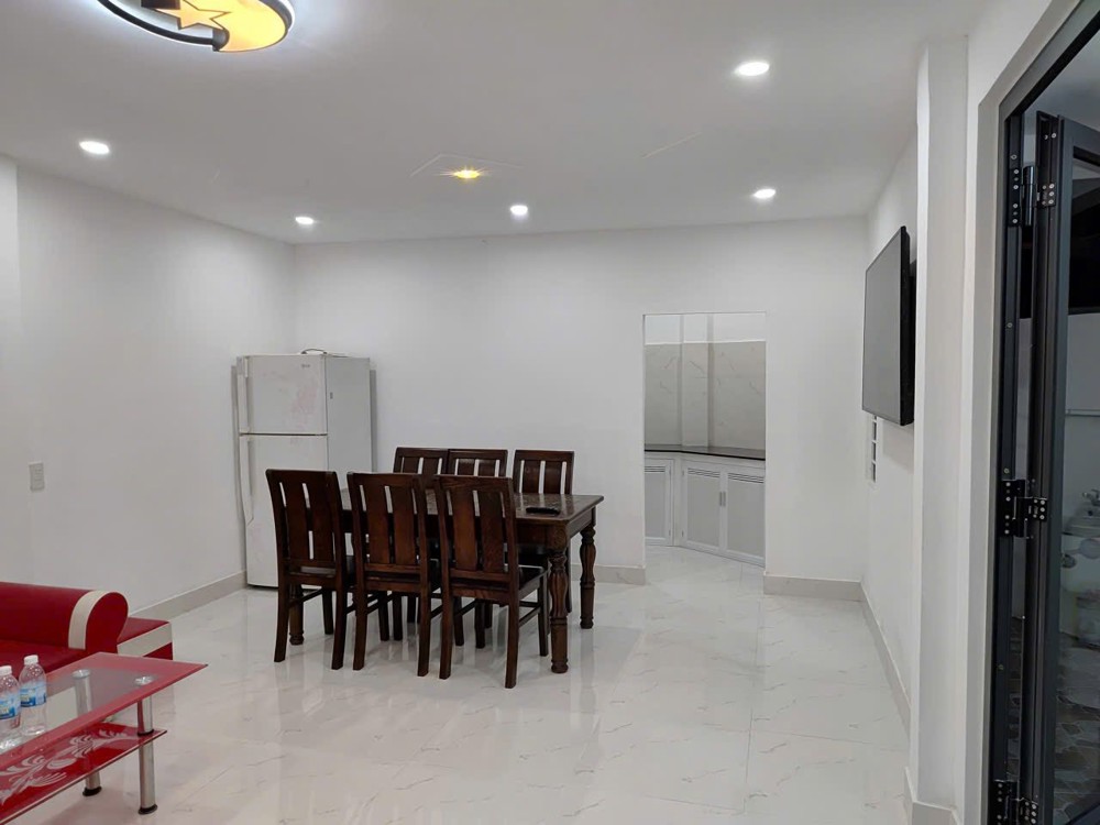 BÁN NHÀ CĂN GÓC 2 TẦNG HẺM PHƯỚC LONG GIÁ 2ty450