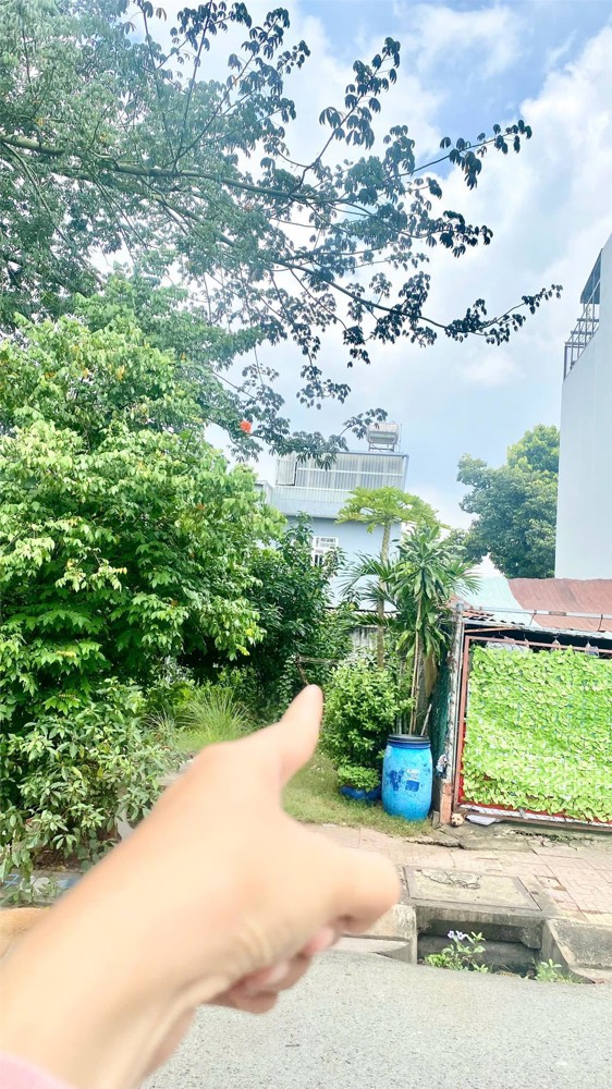 BÁN ĐÁT ĐƯỜNG 11A PHƯỜNG LONG BÌNH KẾ VINOMES Q9 - HẺM XE TẢI VÀO TỚI NƠI - GIÁ TỐT NHẤT KHU VỰC 