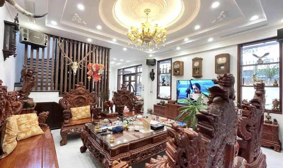 FORESA Xuân Phương 96.2m2 - 4T, NT đẹp ở VIP, V.hè, ô tô tránh, giá 21.85 tỷ
