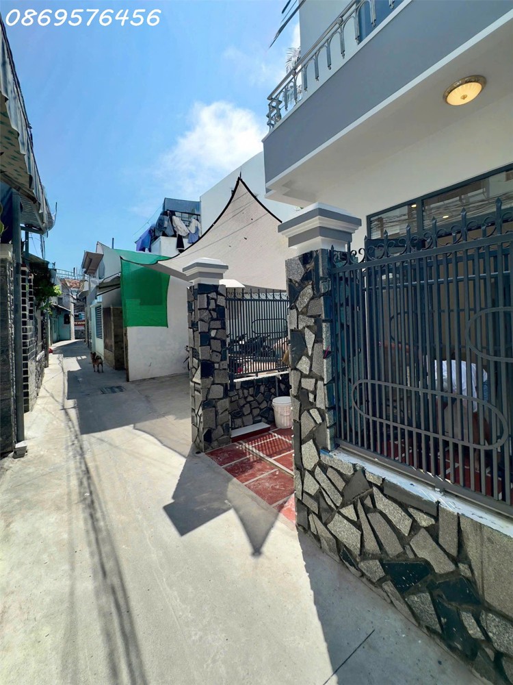 CẦN BÁN NHÀ NGAY TRUNG TÂM THÀNH PHỐ NHA TRANG, KHÁNH HOÀ