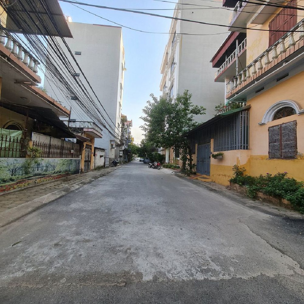 Đông Dư, Gia Lâm, Hà Nội. Diện tích 123m2, đường 4m thông, gần đường 39 giá đầu tư. Lh 0989894845