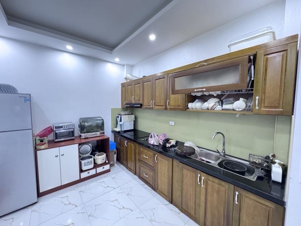 Bán nhà Trần Cung – Cổ Nhuế 43m2, 5 tầng đẹp, ở cực thoáng, 6.9 tỷ