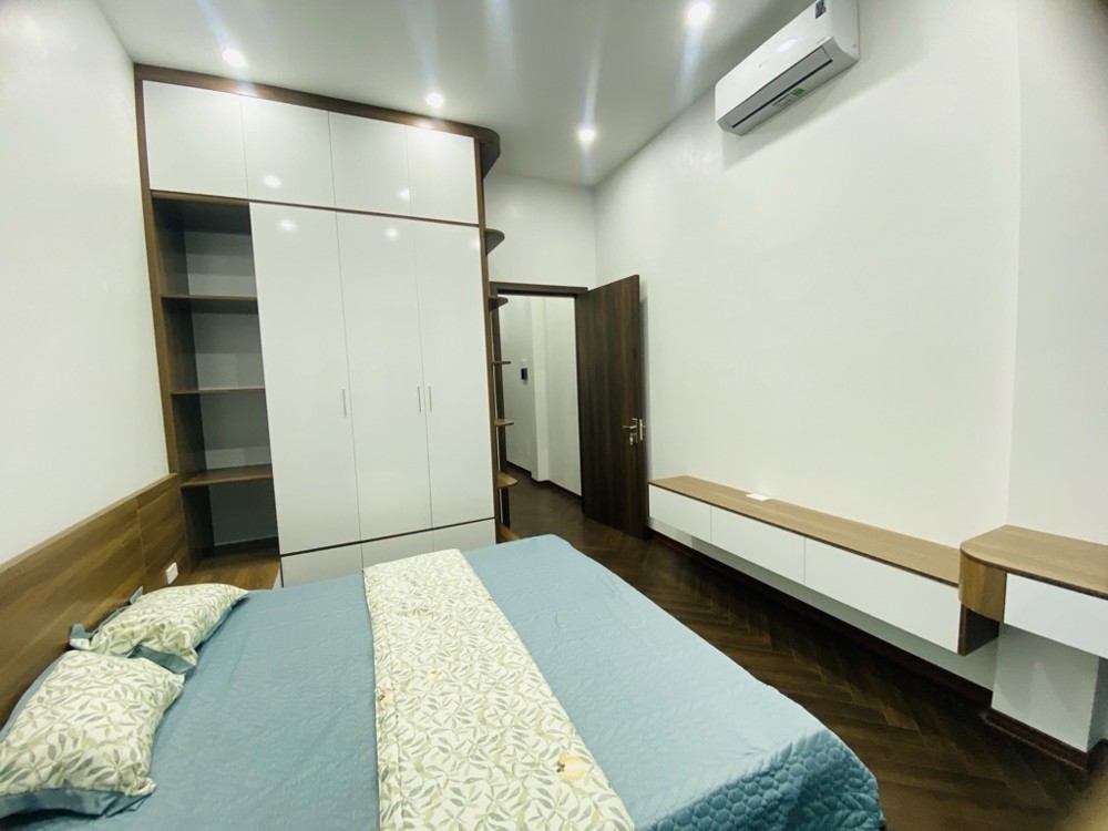 BÁN NHÀ ĐẸP PHÚC LỢI LONG BIÊN-FULL NỘI THẤT-HÀNG XÓM VINHOME RIVER-36M NHỈNH 5 TỶ(TL)
