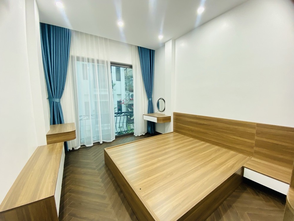BÁN NHÀ ĐẸP PHÚC LỢI LONG BIÊN-FULL NỘI THẤT-HÀNG XÓM VINHOME RIVER-36M NHỈNH 5 TỶ(TL)