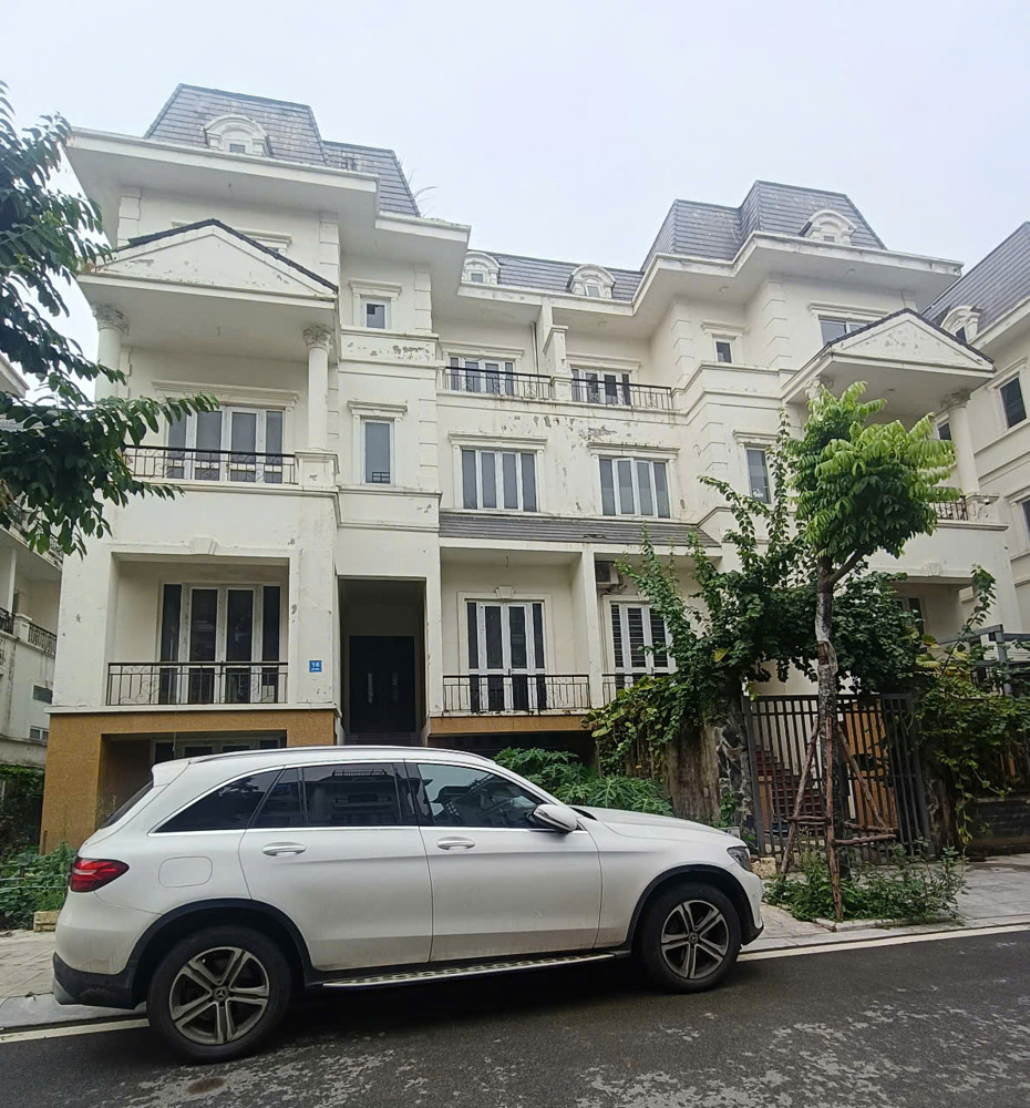 Biệt thự Lideco 235.5m2 - 5T, gần hồ, không gian sáng tạo, giá 30.9 tỷ