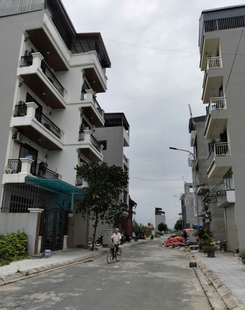 Kinh doanh đỉnh, V.hè ô tô DT 51,5m2-5T, Trịnh Văn Bô KD Vân Canh, giá 12.5 tỷ