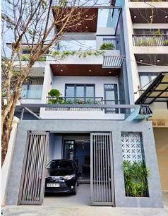 BÁN NHÀ PHỐ NGUYỄN ĐÌNH THI – TÂY HỒ. DT 68M2.VÀI BƯỚC CHÂN RA HỒ.GÍA TỐT HƠN MẶT HỒ 5 LẦN
