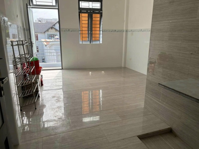 Bán nhà đường Số 6, Linh Tây, Thủ Đức. DT 62m2, 5 tầng, 8 PN, sổ hồng. Giá 7.69 tỷ