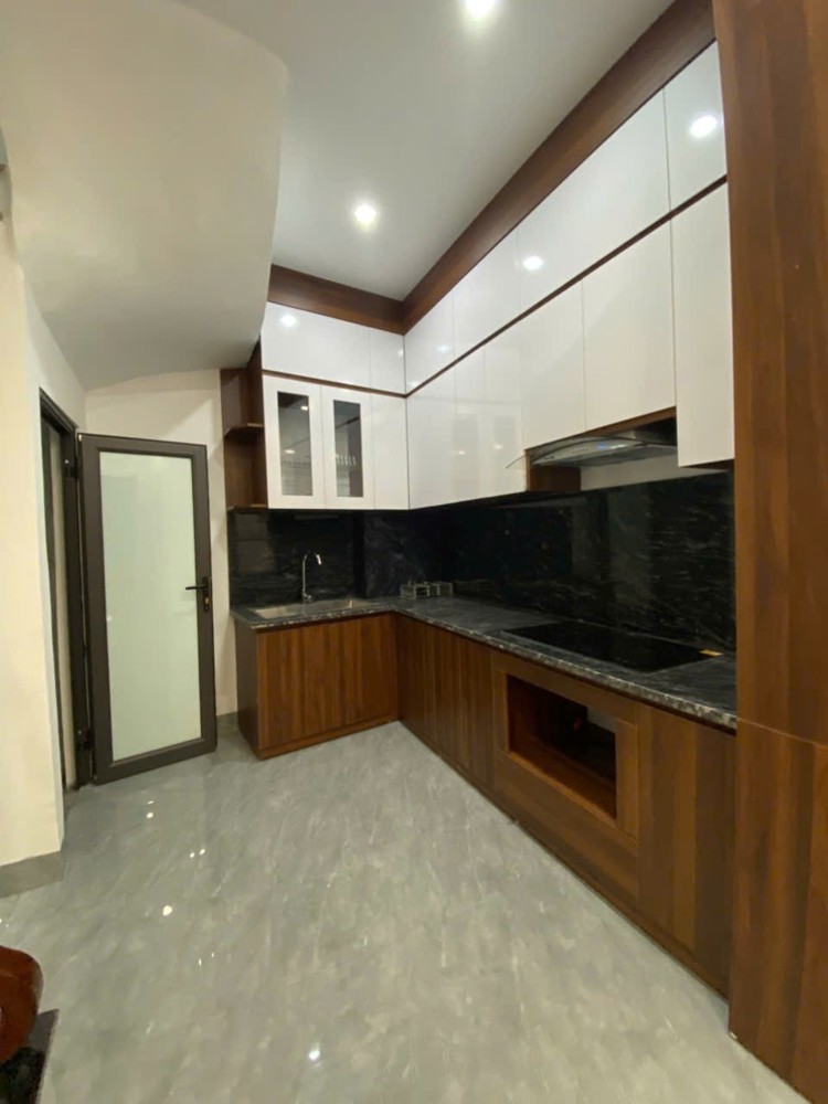 412.21.10 Ngọc Thuỵ 30 5 5 6.2 tỷ