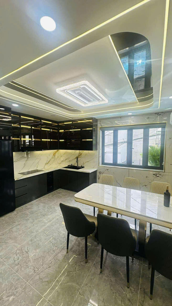 Ô tô đậu trước nhà – Bán nhà 5 tầng Full nội thất, sổ hoàn công, 6PN/7WC, liên hệ 0382202524