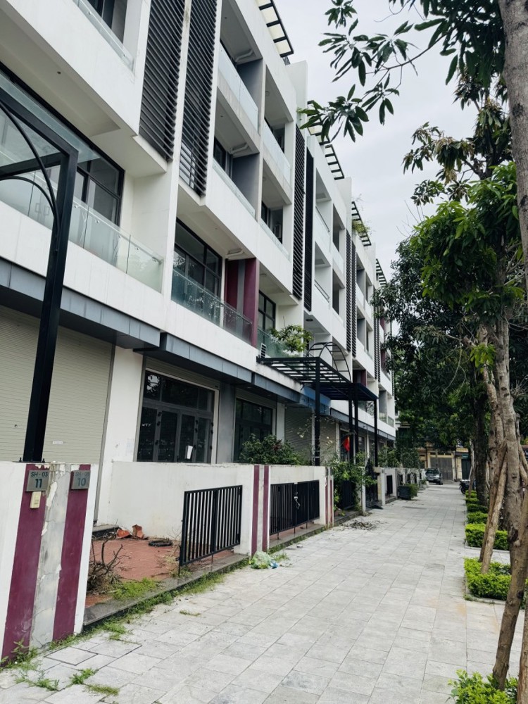 Siêu phẩm Bình Minh Garden – 2 mặt đường – Vỉa hè rộng – 80m2  5 Tầng 21 tỷ!