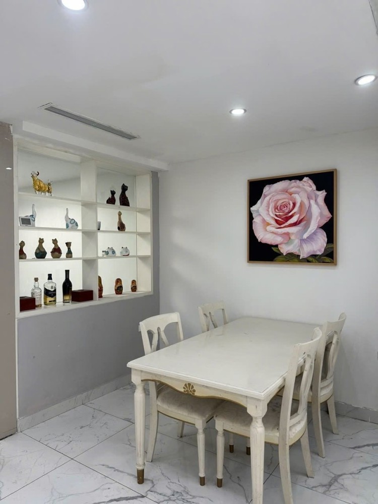 Bán nhà Bình Minh Garden – Đức Giang – 80m² – 18.7 tỷ – Thang máy xịn!