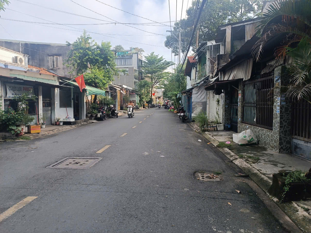 Bán nhà 1 trệt 1 lầu Hà Thị Khéo đối diện Cao đẵng GTVT, Khu dân cư đông LH 0382202524