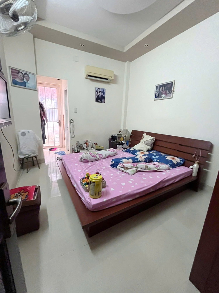 Nhà 74.2m2 hẻm 3m Phạm Thế Hiển P4Q8, Giá : 7.28 Tỷ (T/L)