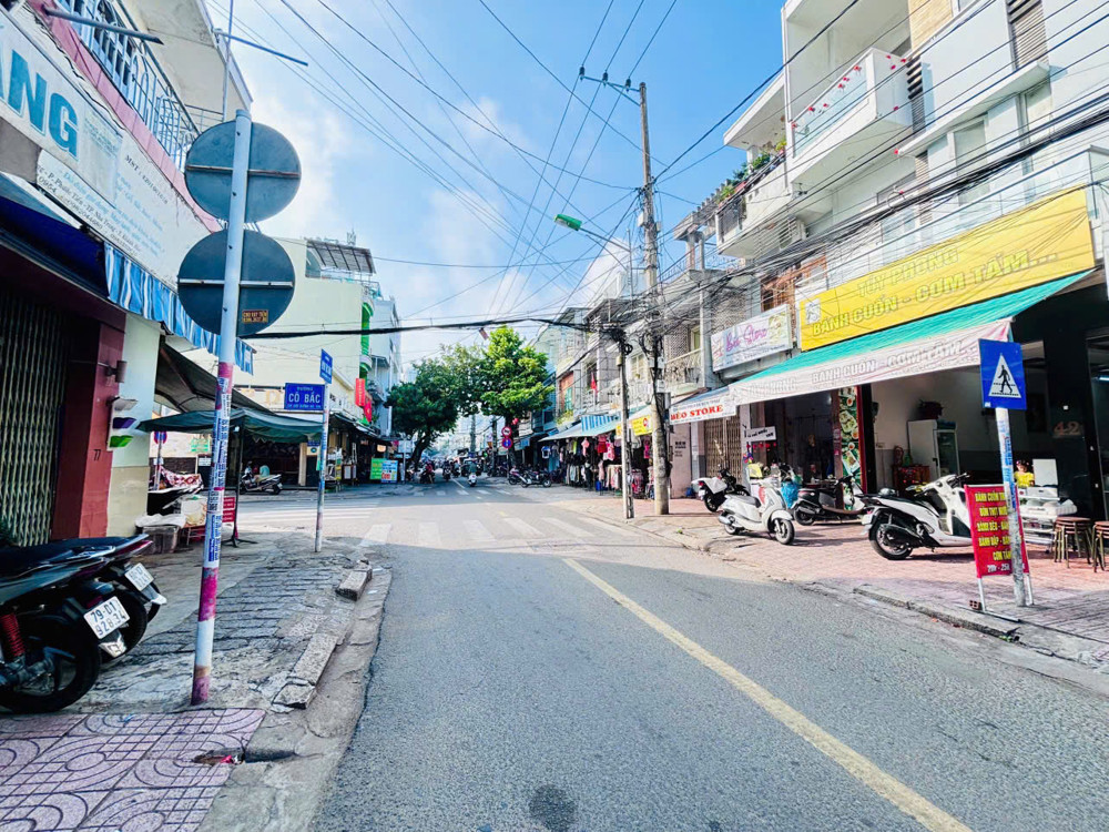 Nhà trung tâm Huỳnh Thúc Kháng – gần chợ Xóm Mới, biển 5 phút – đang cho thuê 6tr/tháng