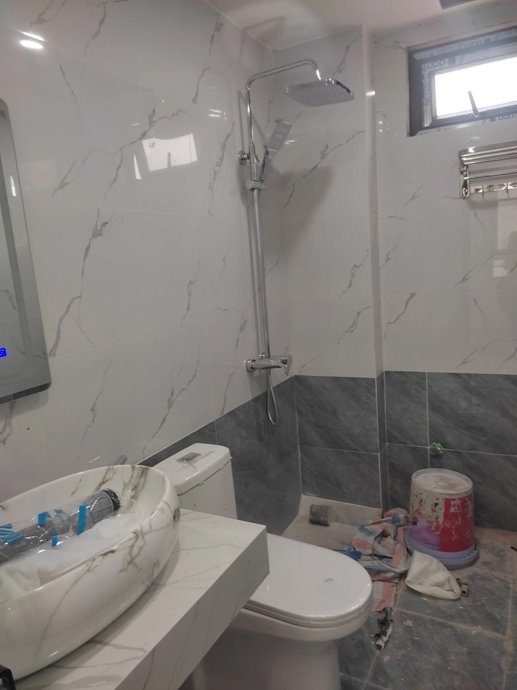 Bán Nhà Nguyễn Lương Bằng 30m2. 6 tầng. mặt tiền 5.3m. giá 9.85 tỷ Đống Đa Hà Nội
