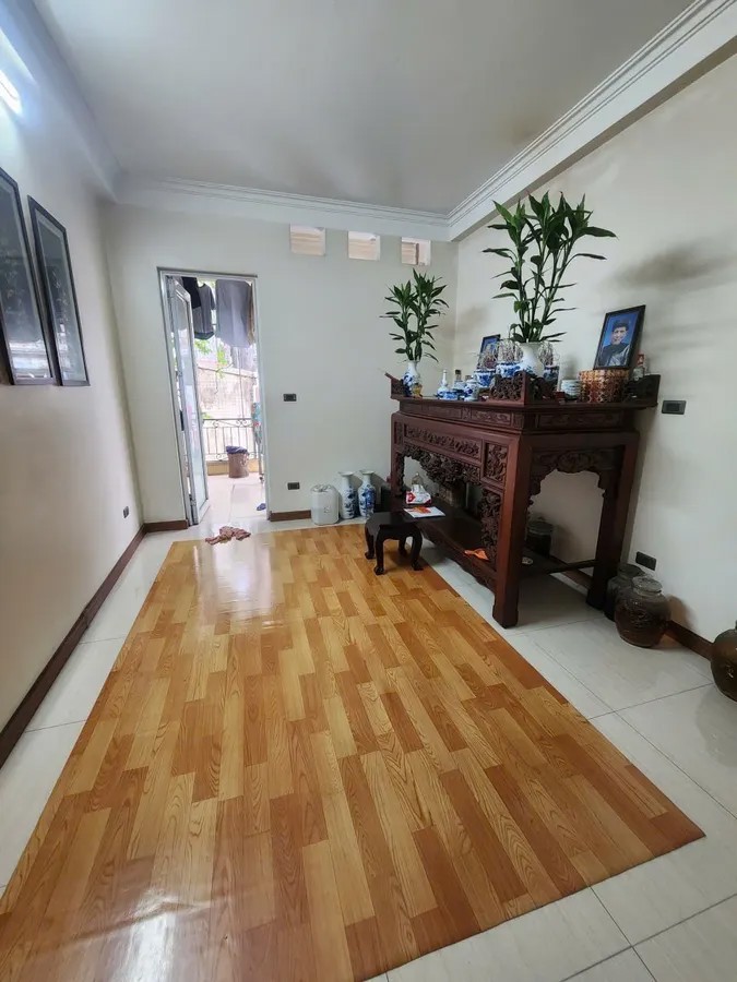 Bán Nhà Ngõ Giếng Mứt 55m2. 4 tầng. măt tiền 3.3. giá 13.5 Tỷ Hai Bà Trưng Hà Nội