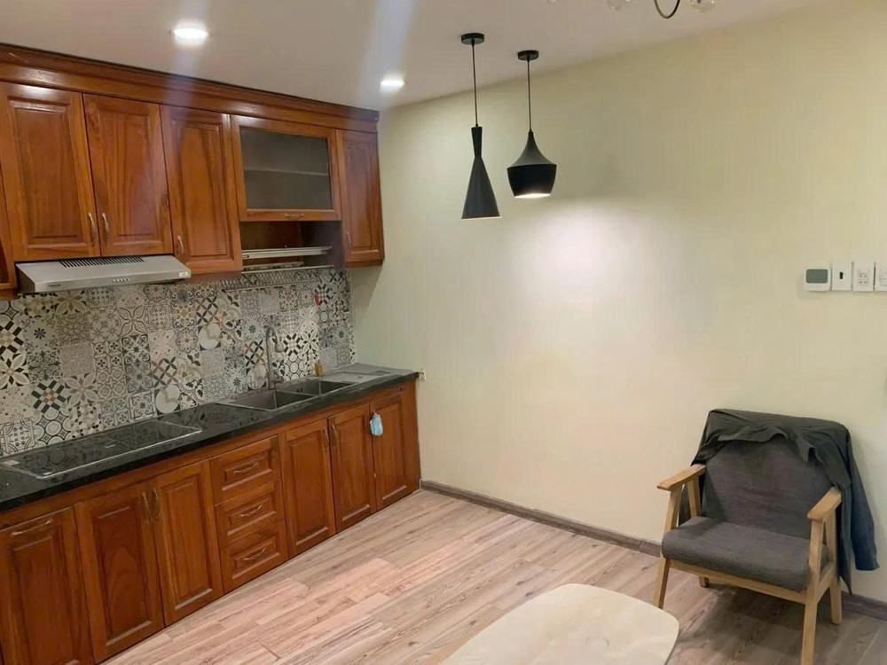 Bán gấp trong tuần Nhà mặt tiền VIP Lý Thái Tổ, Q10, 65m² (5,5x15), 4 Tầng, 6PN, Giá 14.8 Tỷ TL