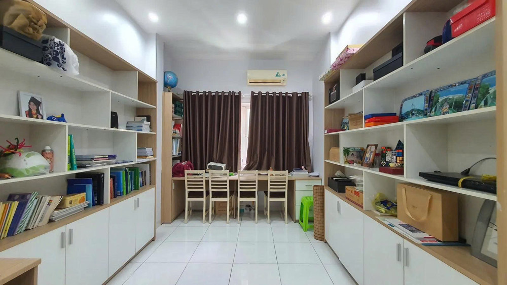 Bán nhà khu VIP an ninh Nguyễn Văn Thủ, Quận 1, HXH 6m, DT: 62m² 5 tầng, 6PN, giá 26.5 tỷ TL